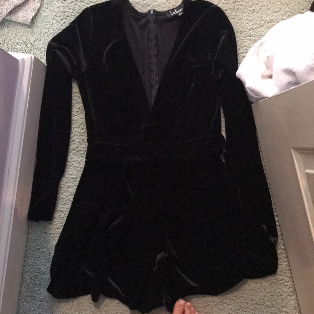 LULUS plunge velvet black romper
